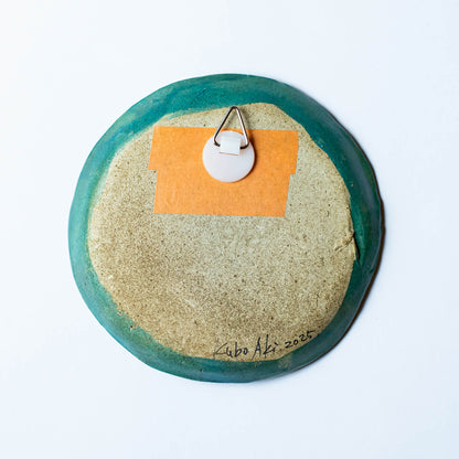 久保晶 | 絵皿「帰宅のあと」